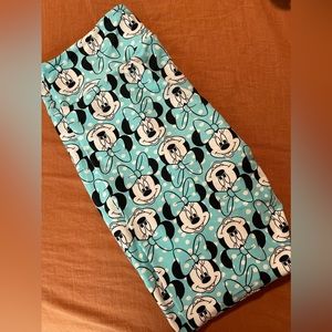 TC lularoe Minnie Mouse leggings
